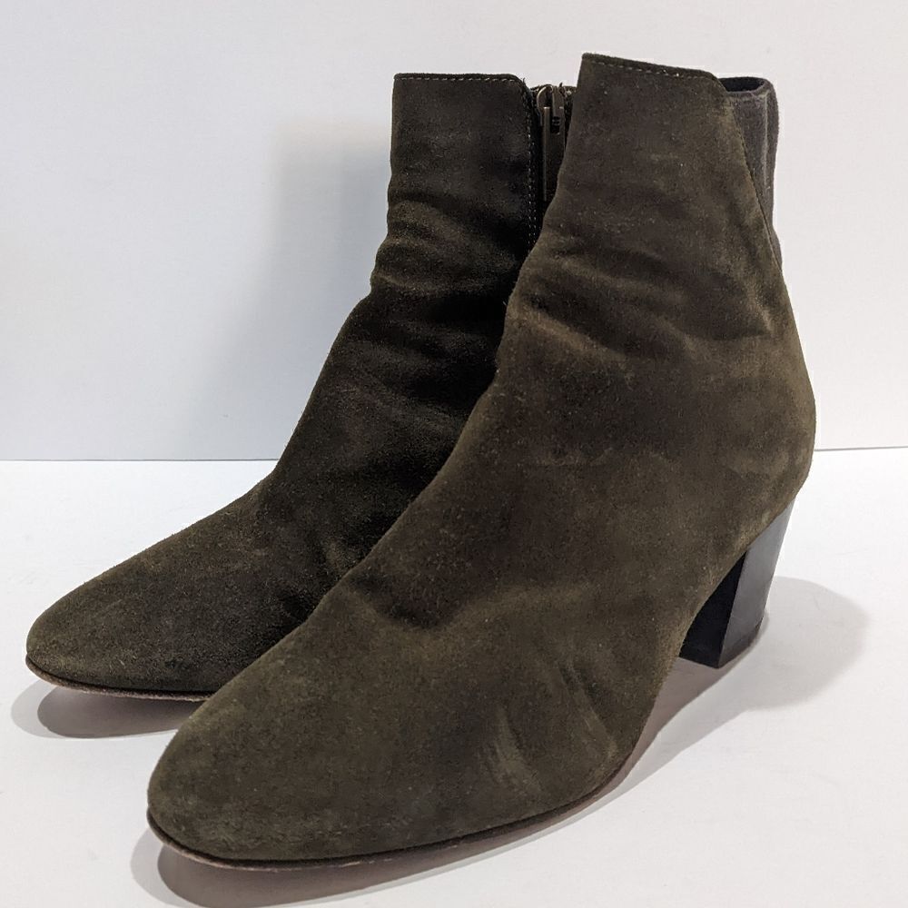 Aquatalia Suede Heeled Booties‎ Olive Green Size 7 Made in Italy